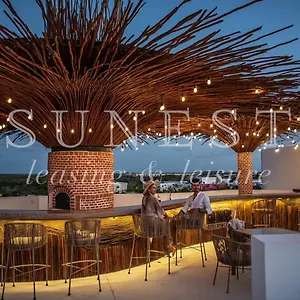 https://hunab-tulum-by-sunest.tulum-hotels.net